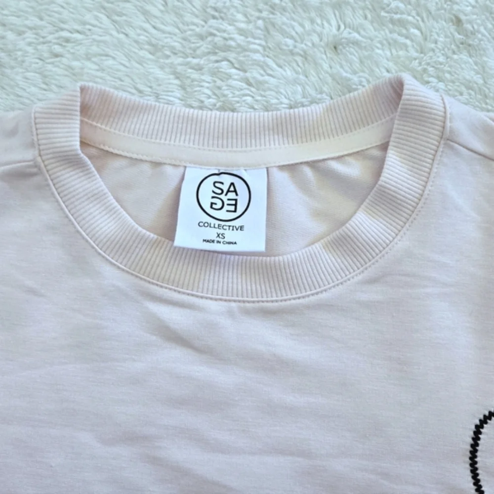 Sage🌿 Collective Stitched🪡 Open Black Heart🖤 Sweatshirt  - NWT - Picture 3 of 14